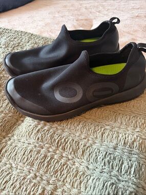 OOFOS Black Slip-On Loafers with Lime Green Insole